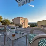 Studio Apartment Deluxe
