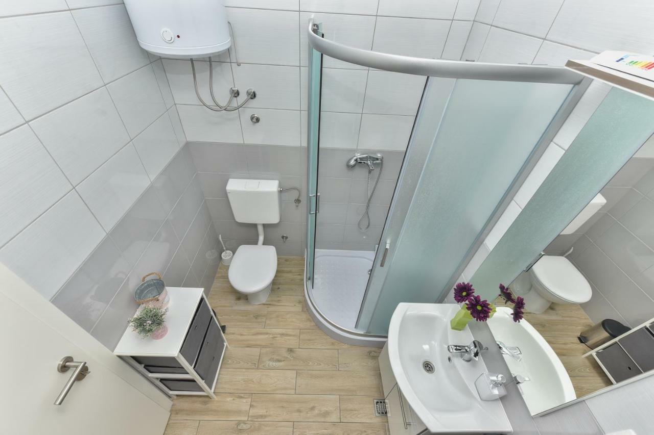 Studio Deluxe 3*